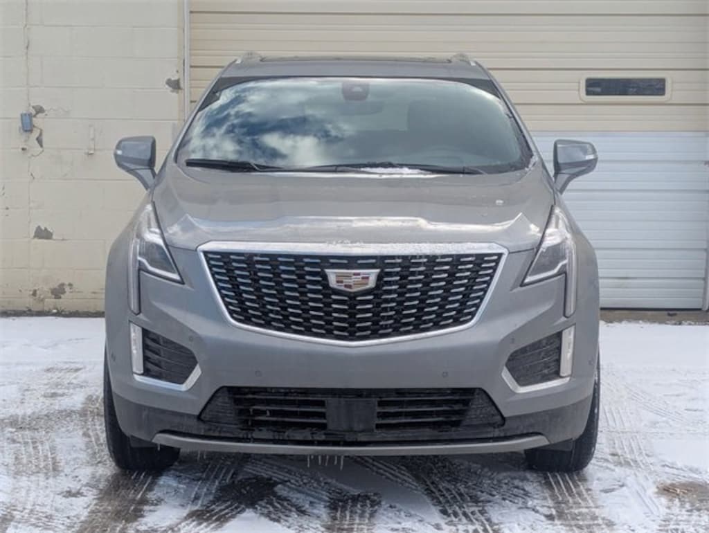 New 2026 CADILLAC XT5 Premium Luxury SUV