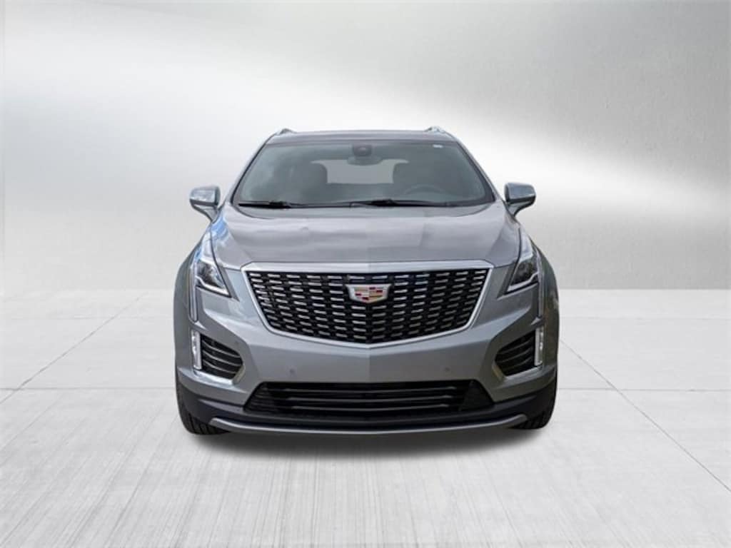 New 2025 CADILLAC XT5 Premium Luxury SUV