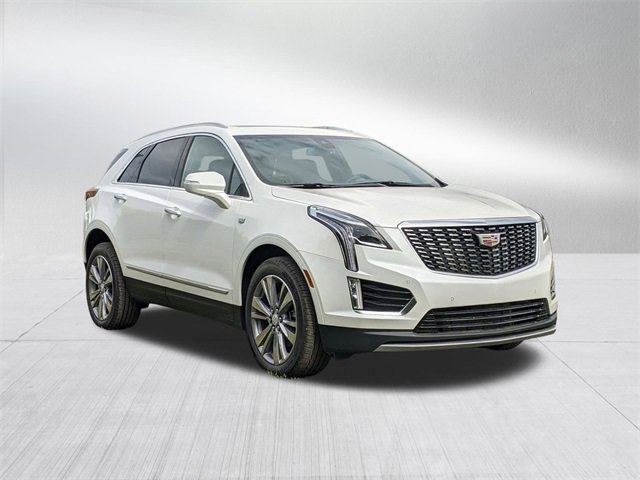 2025 Cadillac XT5 Premium Luxury photo 3