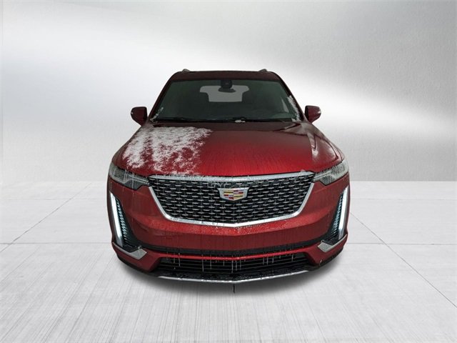 2025 Cadillac XT6 Premium Luxury photo 2