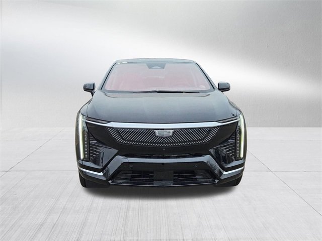 Used 2026 Cadillac OPTIQ Premium Luxury with VIN 3GYK3DM48TS109897 for sale in Novi, MI