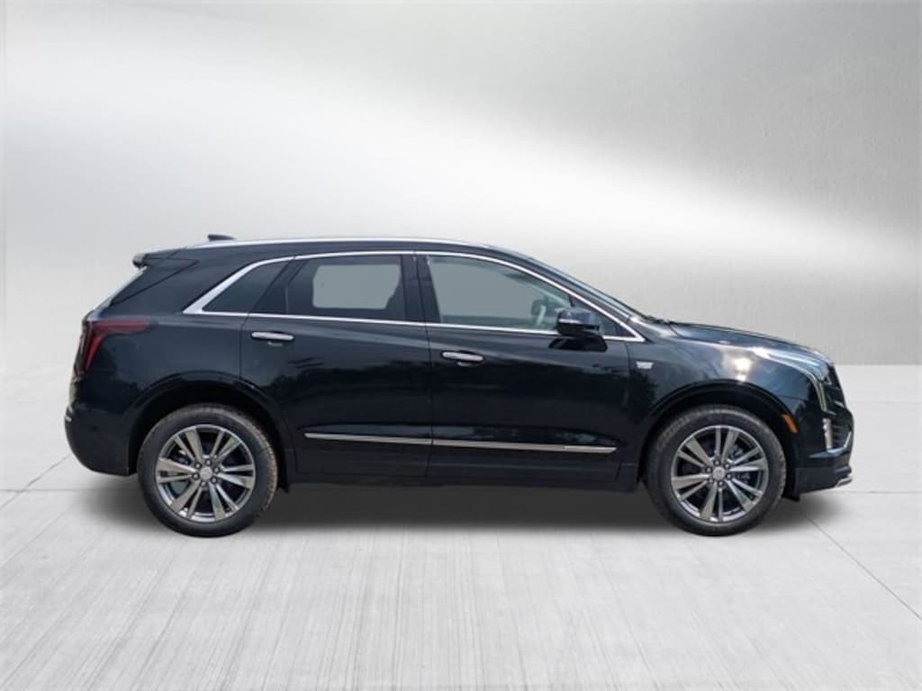 Used 2025 CADILLAC XT5 Premium Luxury SUV
