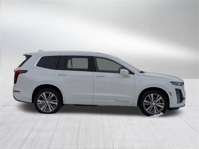 2025 Cadillac XT6 Premium Luxury photo 4