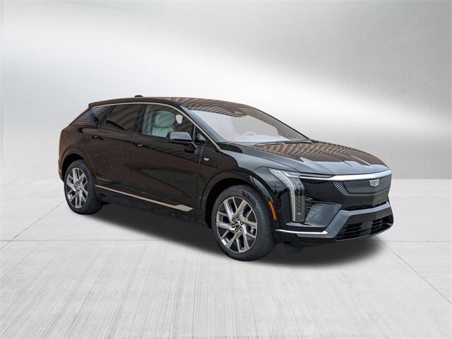 2025 Cadillac Optiq Luxury photo 3