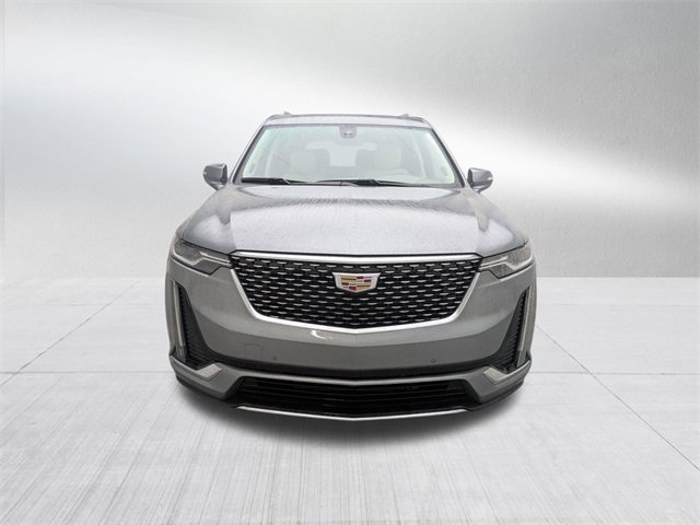 2025 Cadillac XT6 Premium Luxury photo 2
