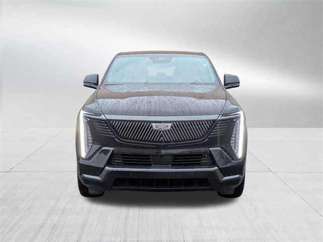 2025 Cadillac Escalade IQ Sport photo 2