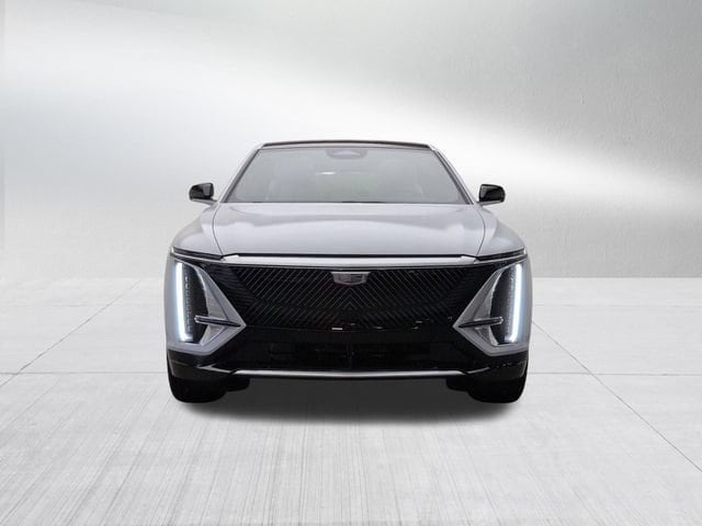 Used 2026 Cadillac LYRIQ Luxury with VIN 1GYKPNRL3TZ307414 for sale in Farmington Hills, MI