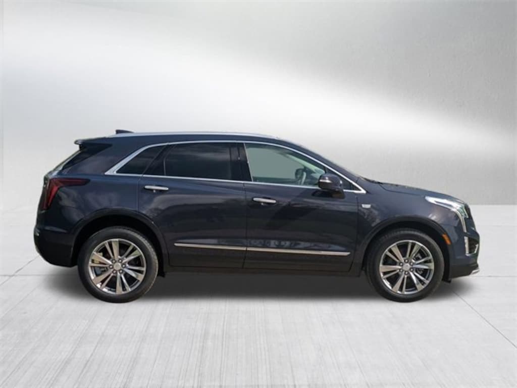 Used 2025 CADILLAC XT5 Premium Luxury SUV