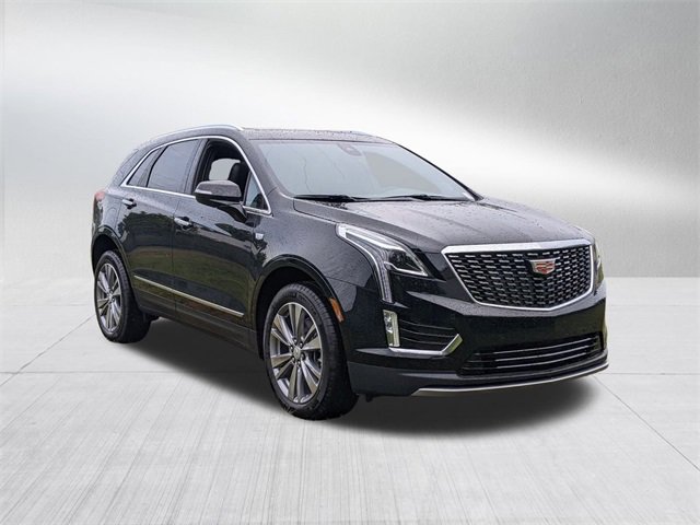 2025 Cadillac XT5 Premium Luxury photo 3