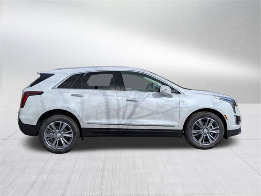 Used 2025 CADILLAC XT5 Premium Luxury SUV