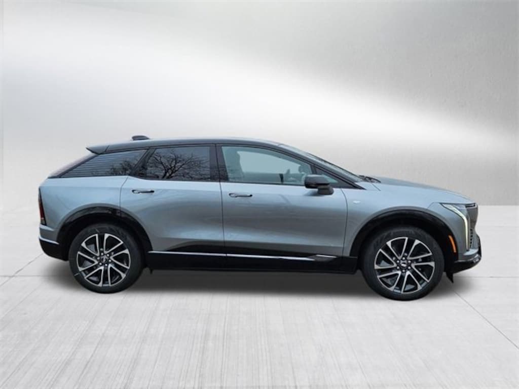 Used 2026 CADILLAC OPTIQ Sport SUV