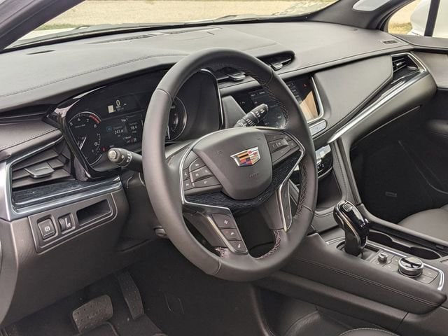 2025 Cadillac XT5 Premium Luxury - Photo 9