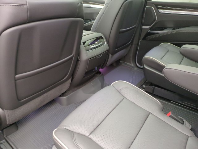 2026 Cadillac Escalade ESV Luxury - Photo 23
