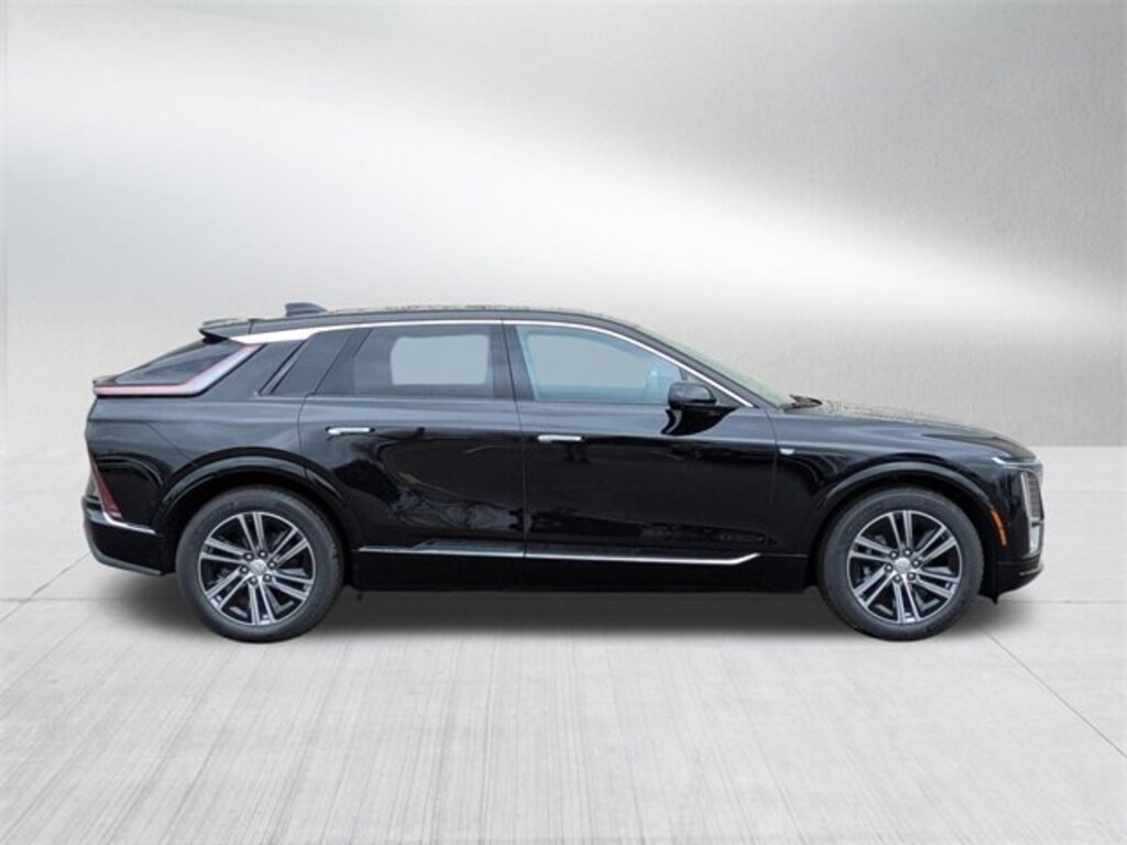Used 2026 CADILLAC LYRIQ Premium Luxury SUV