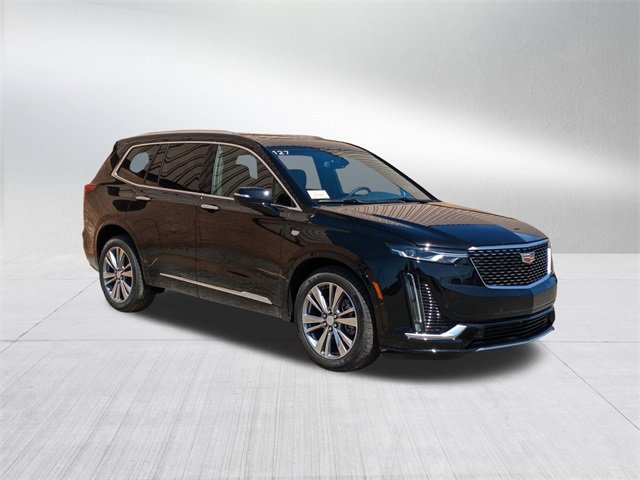 2025 Cadillac XT6 Premium Luxury photo 3