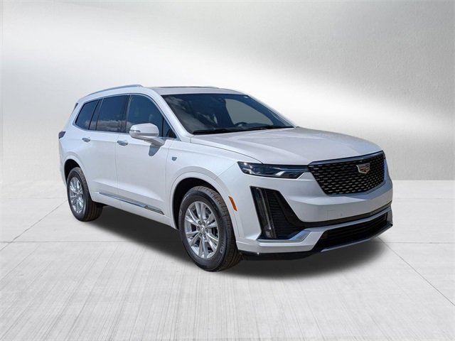 2025 Cadillac XT6 Luxury photo 3