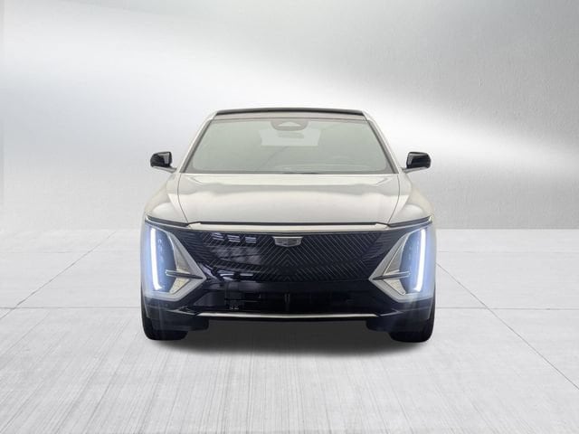 Used 2026 Cadillac LYRIQ Luxury with VIN 1GYKPNRL9TZ307031 for sale in Novi, MI