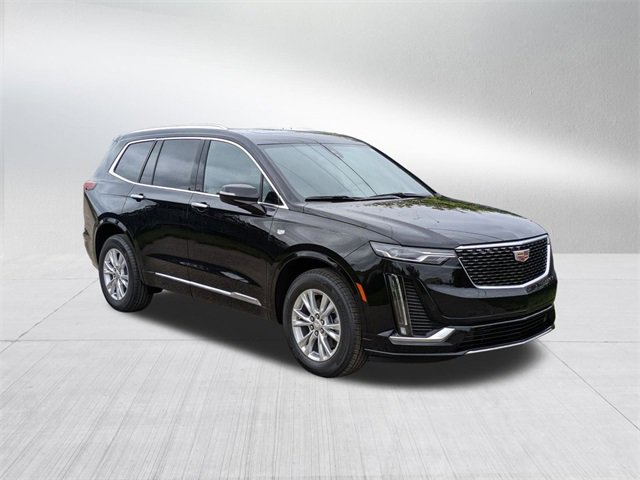 2025 Cadillac XT6 Luxury photo 3