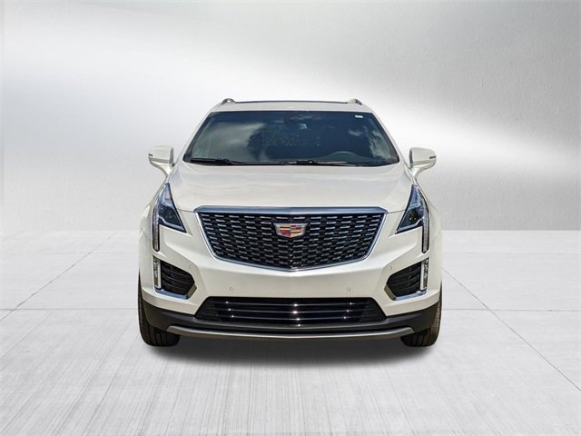 2025 Cadillac XT5 Premium Luxury photo 2