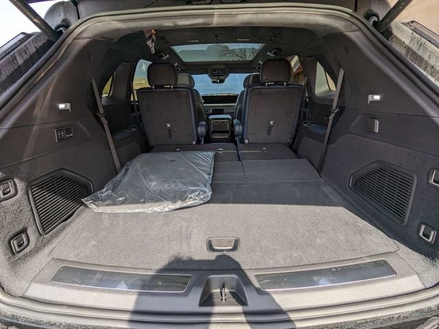 2025 Cadillac Escalade IQ Sport 2 - Photo 21