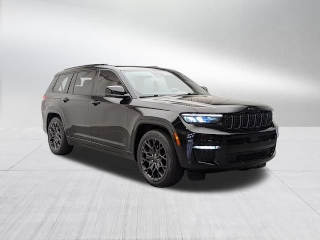 Used 2024 Jeep Grand Cherokee L Summit Reserve 4x4 SUV