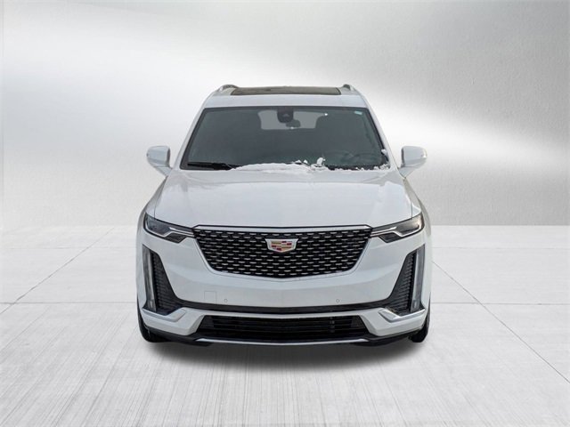 2025 Cadillac XT6 Premium Luxury photo 2