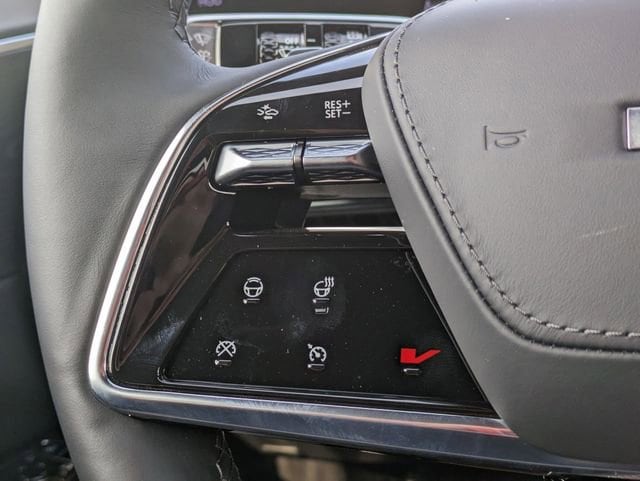 2026 Cadillac LYRIQ V - Photo 11