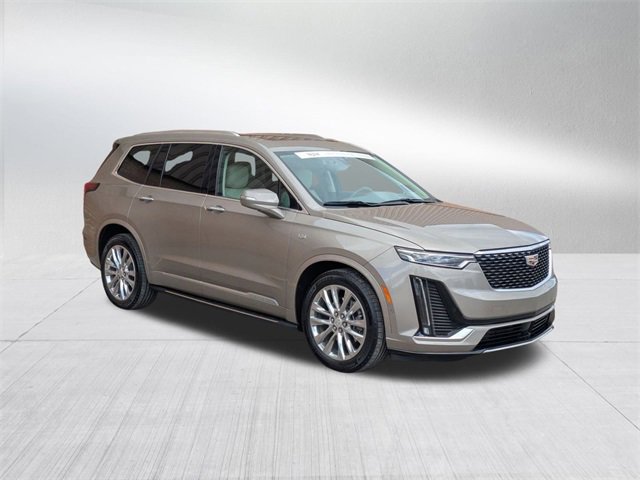 2025 Cadillac XT5 Premium Luxury photo 3