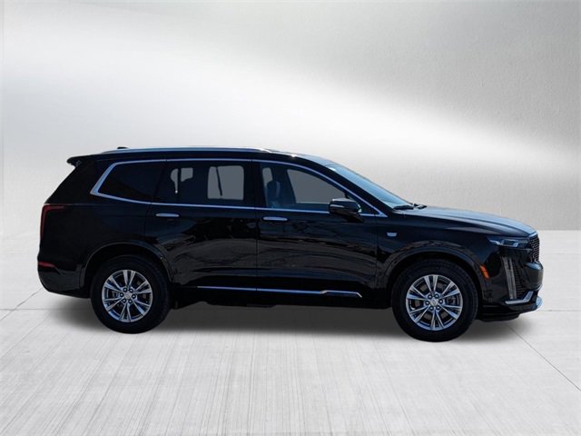 2025 Cadillac XT6 Luxury photo 4