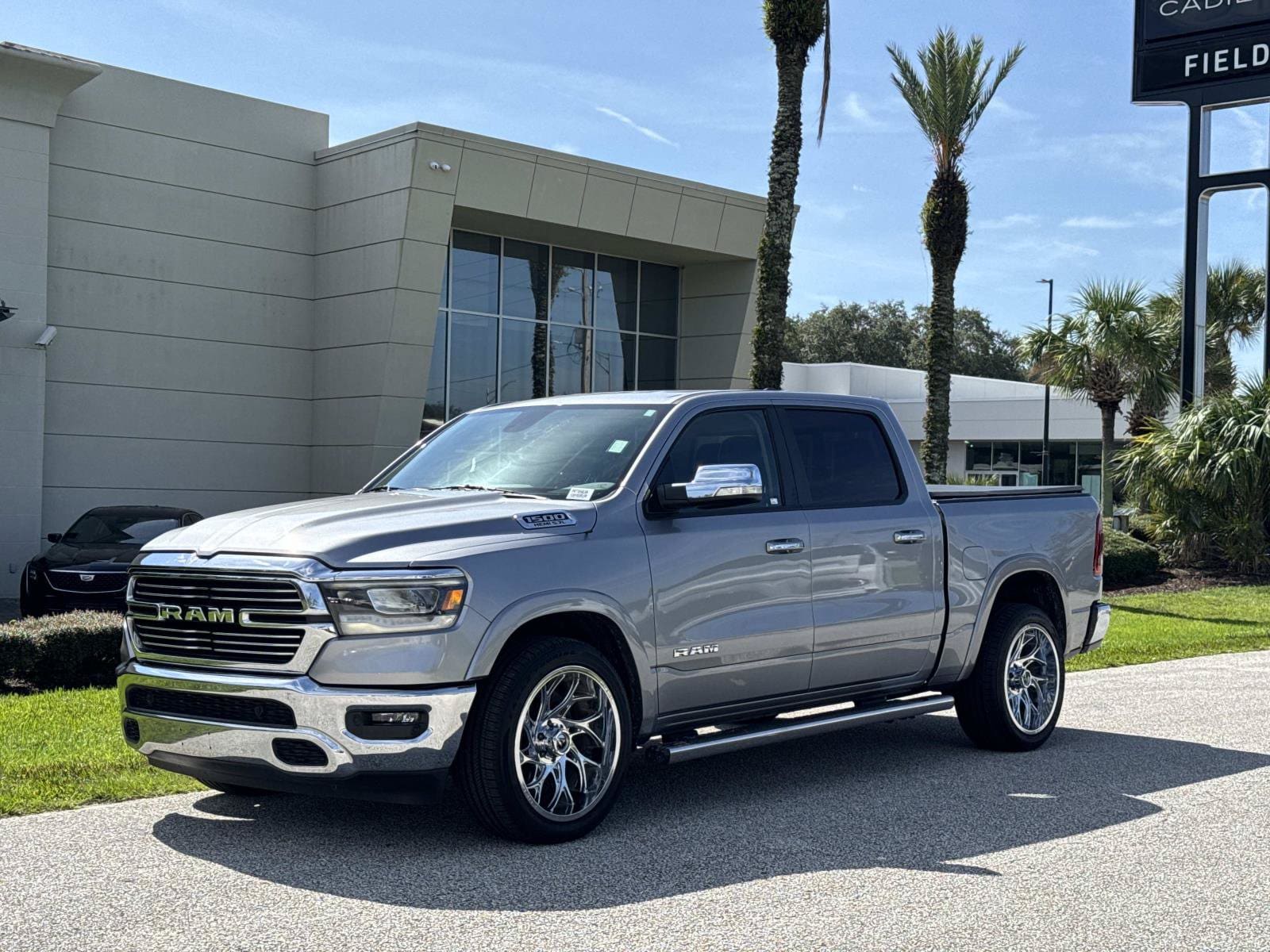 Billet Silver Metallic Clearcoat 2019 RAM 1500 Pickup Truck 4X2 Automatic