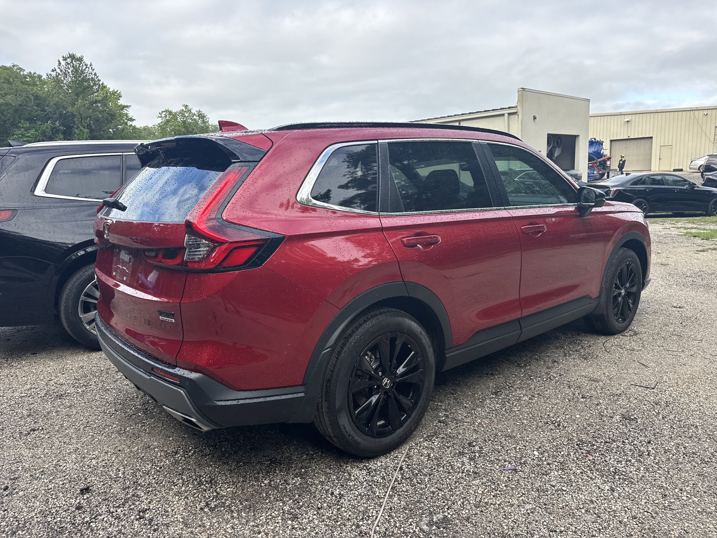 View vehicle photo 3