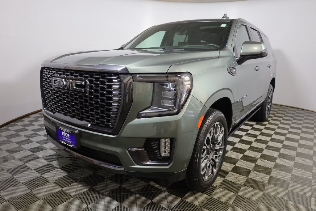  2023 GMC Yukon Denali Ultimate 4WD   