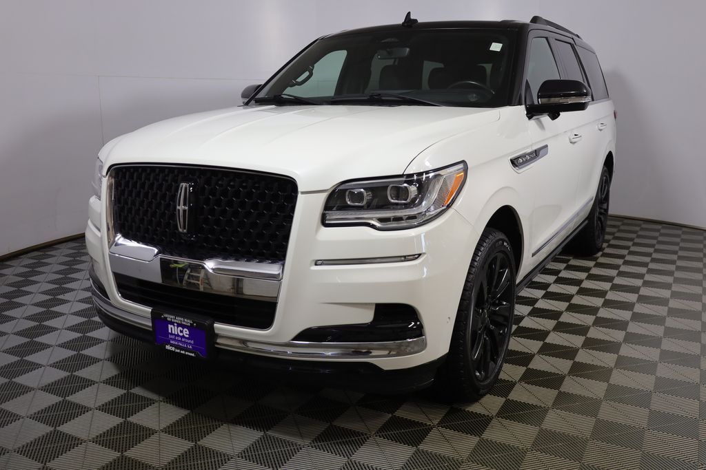  2022 Lincoln Navigator Black Label 4WD   