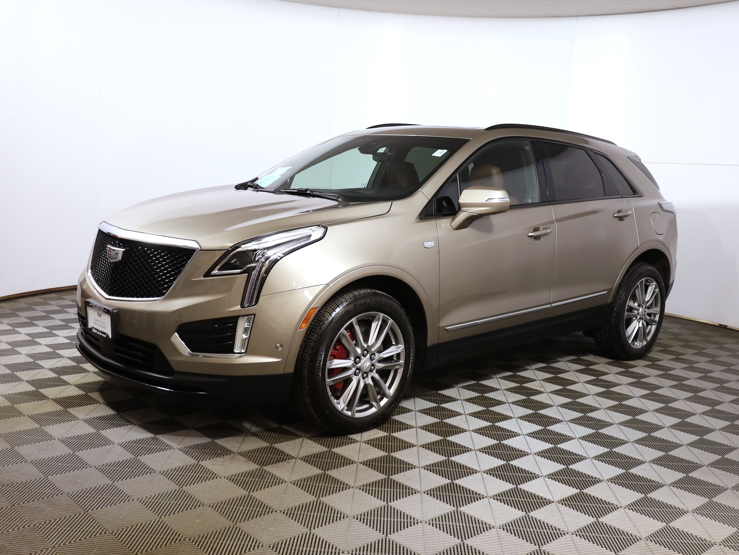 2023 Cadillac XT5 Sport's photo