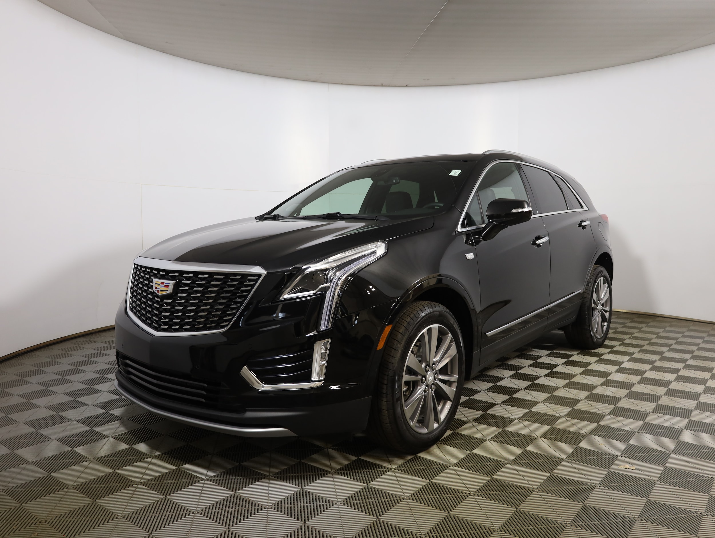 2025 Cadillac XT5 AWD Premium Luxury's photo