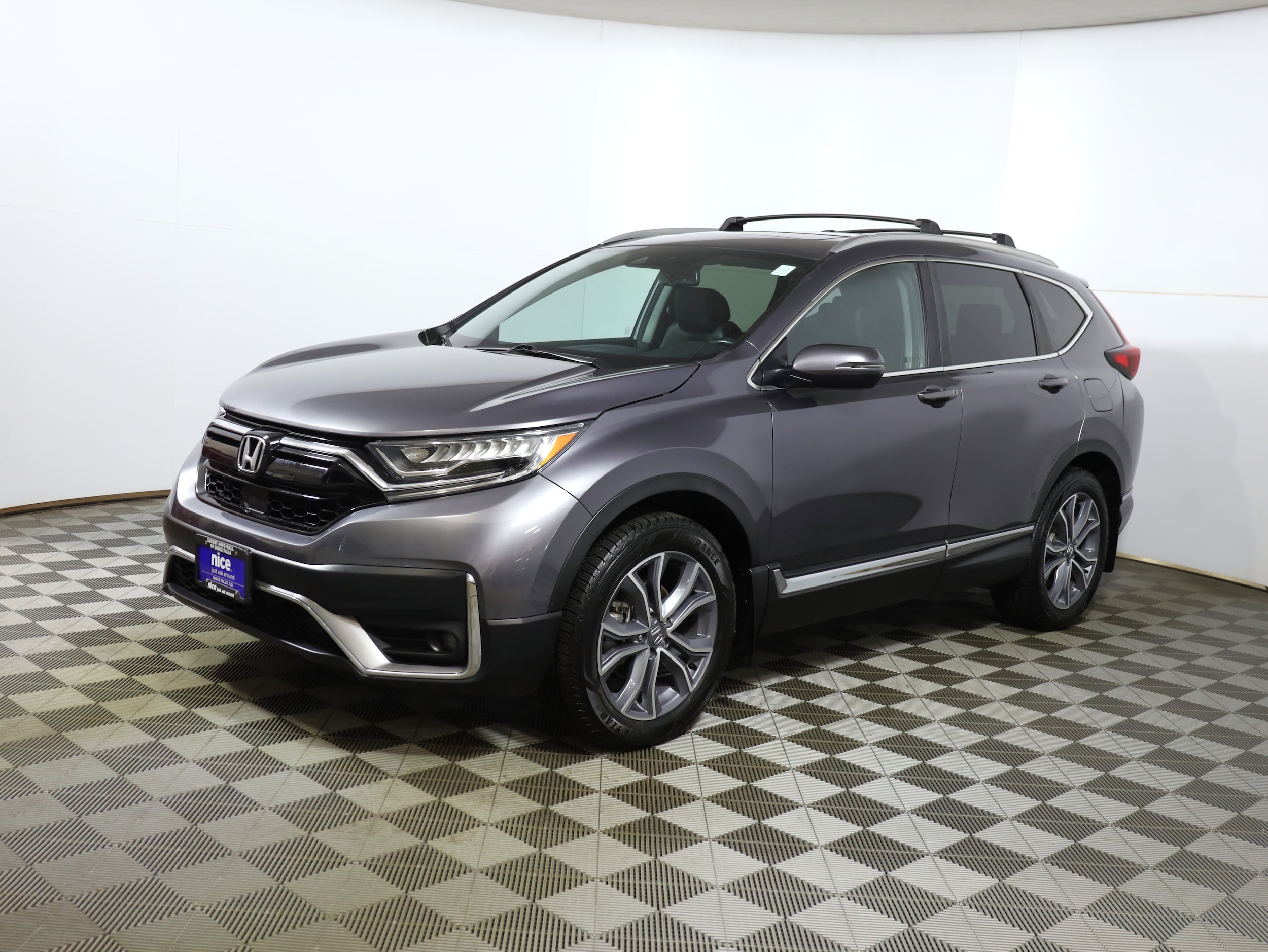 2020 Honda CR-V Touring's photo
