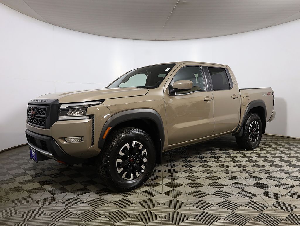2024 Nissan Frontier PRO-4X Crew Cab 4WD