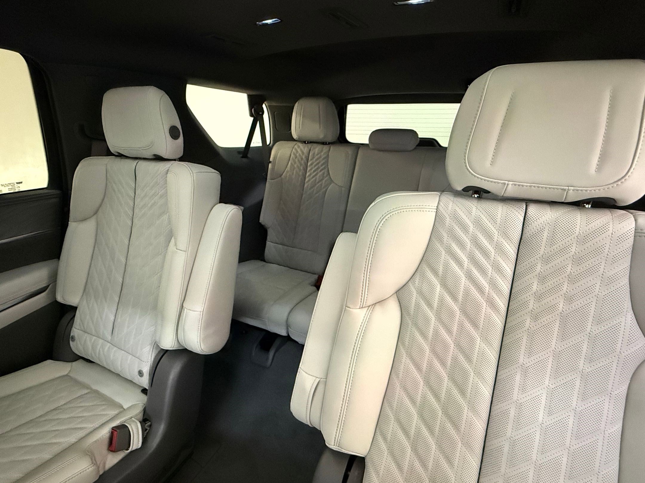 2026 Cadillac Escalade IQL Luxury - Photo 32