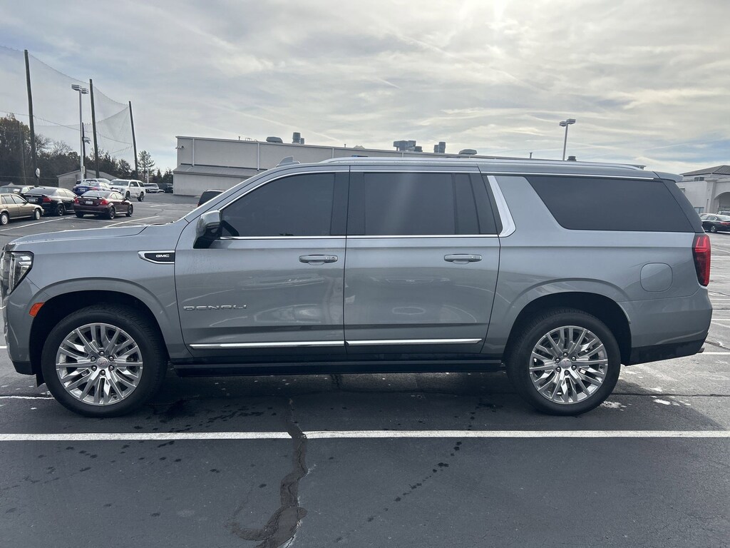 Used 2023 GMC Yukon XL Denali SUV