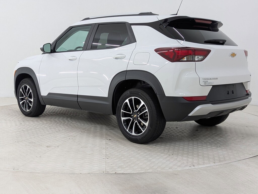 Used 2024 Chevrolet Trailblazer LT SUV