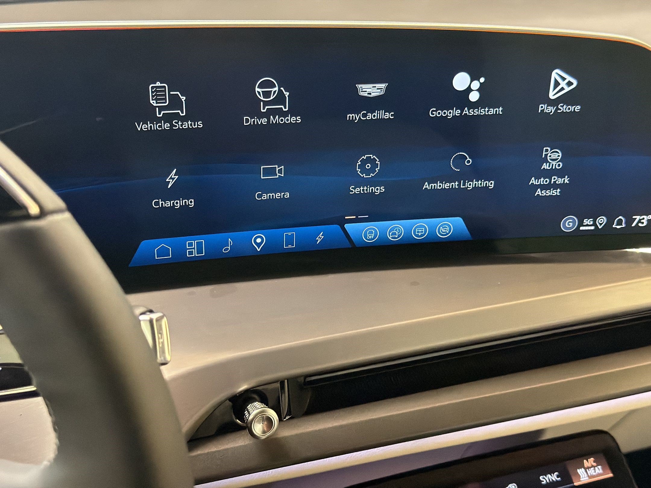2026 Cadillac VISTIQ Luxury - Photo 23