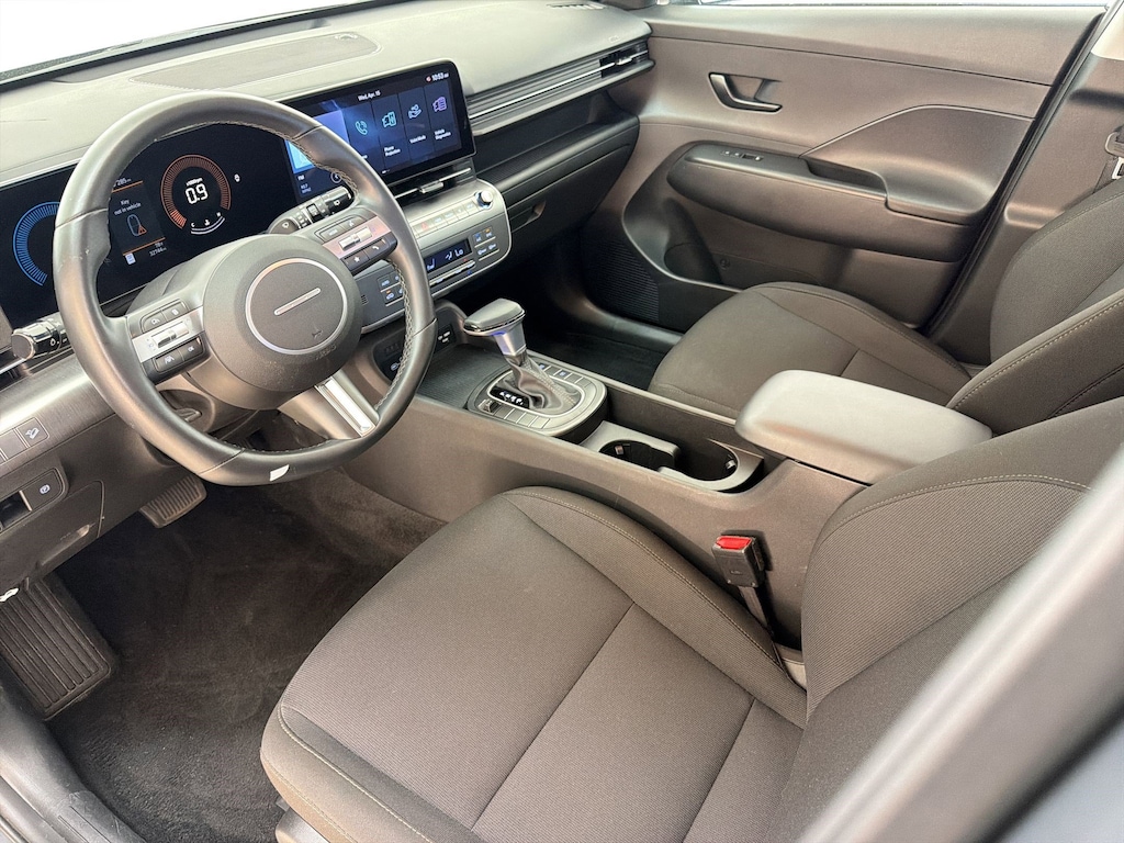 Used 2025 Hyundai Kona SEL