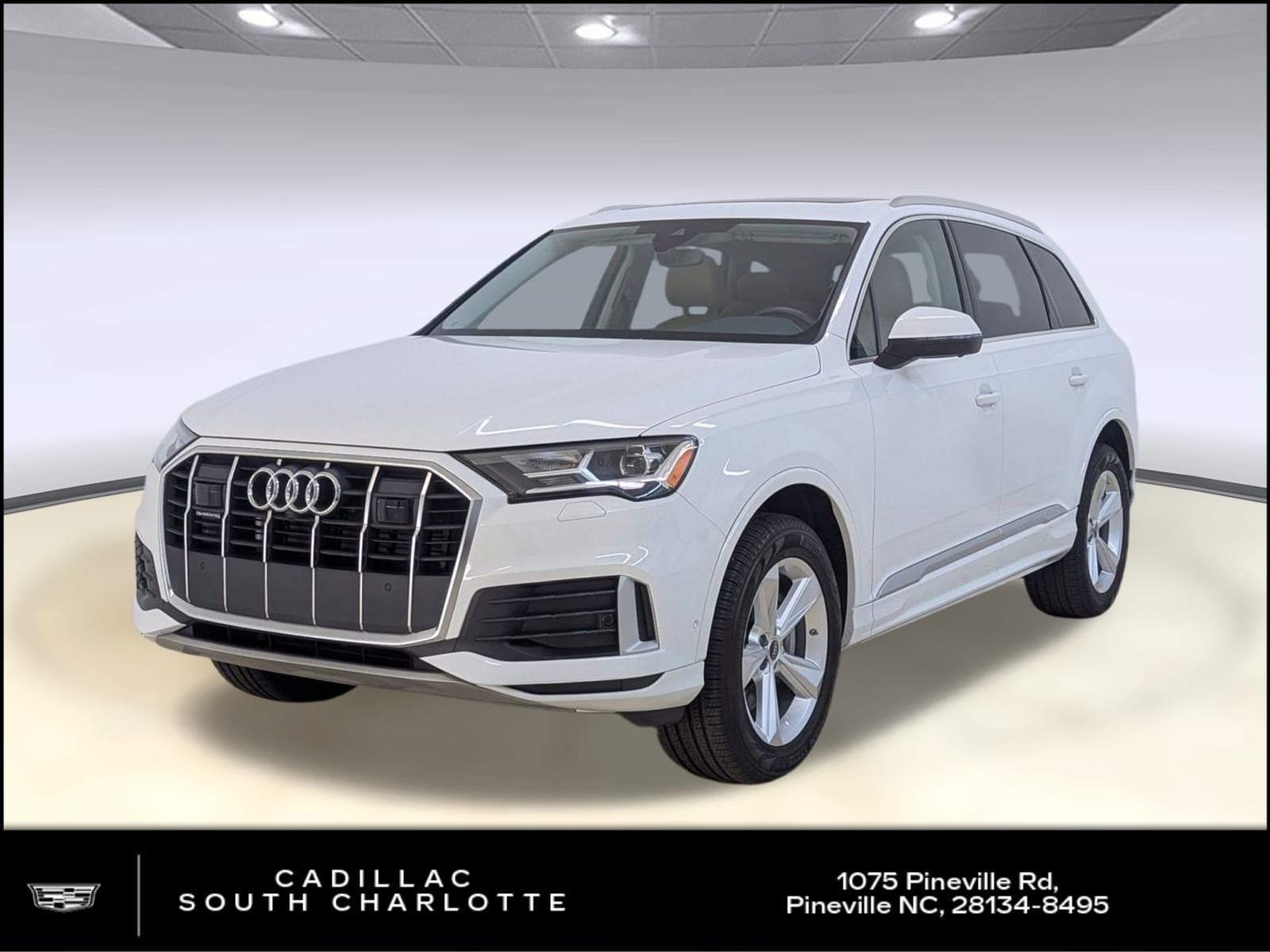 2024 Audi Q7 Premium's photo