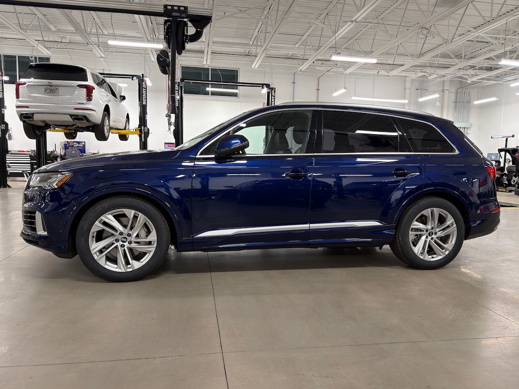 Used 2021 Audi Q7 Prestige