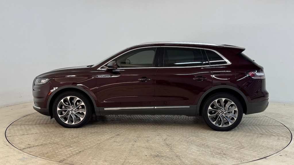 Used 2023 Lincoln Nautilus Reserve