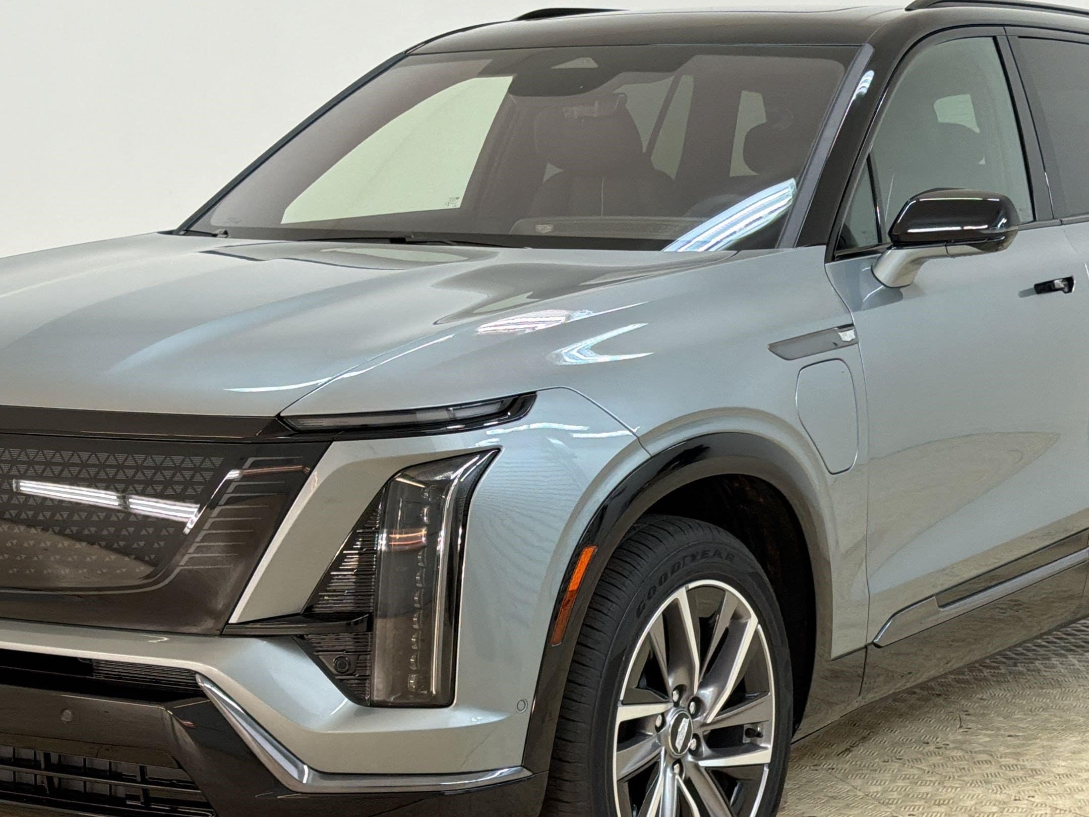 2027 Cadillac VISTIQ Sport - Photo 24