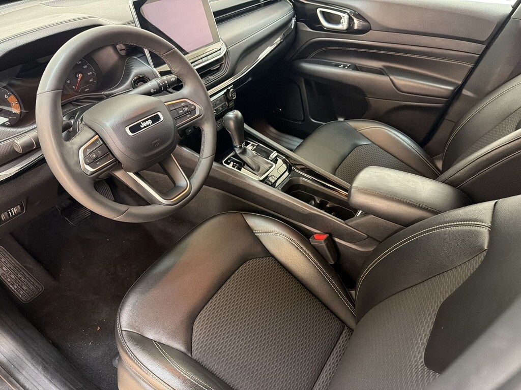 Used 2023 Jeep Compass Altitude