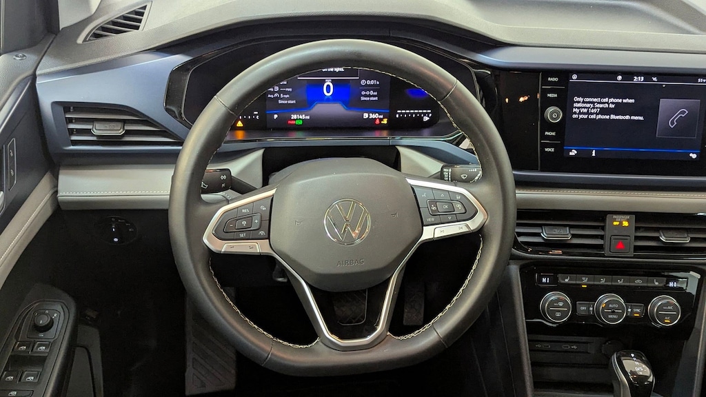 Used 2024 Volkswagen Taos SE