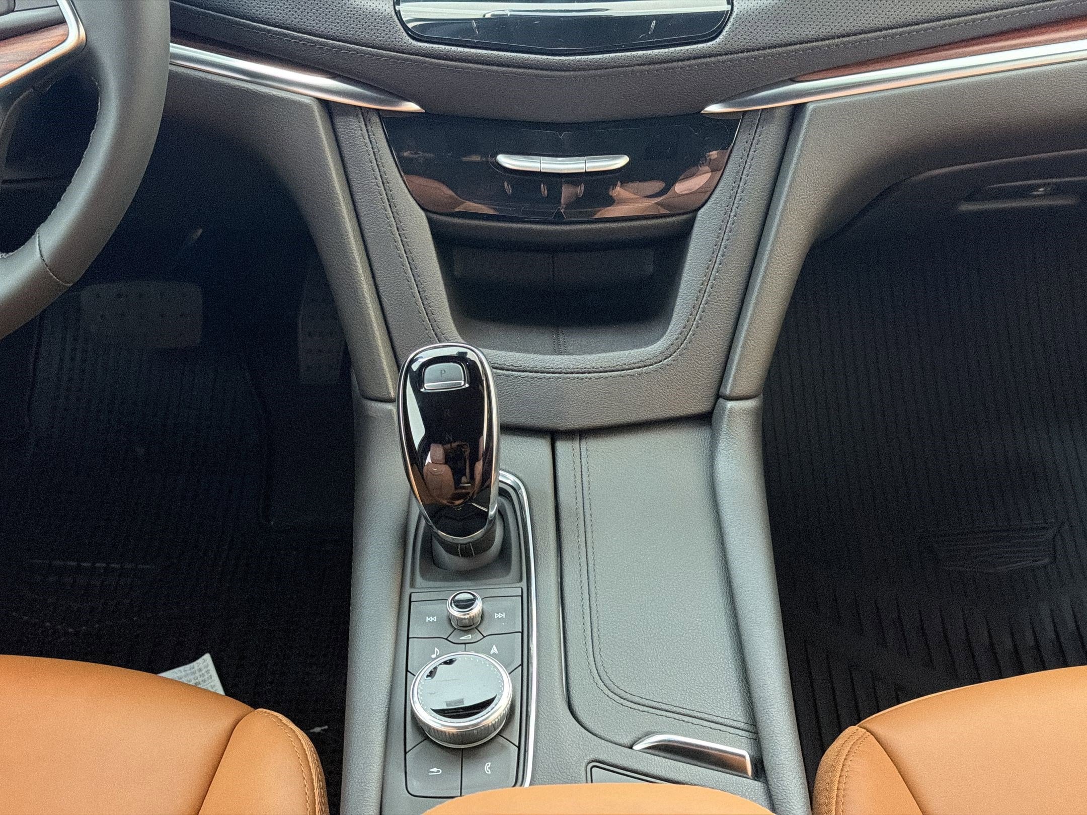 2026 Cadillac XT5 Premium Luxury - Photo 17