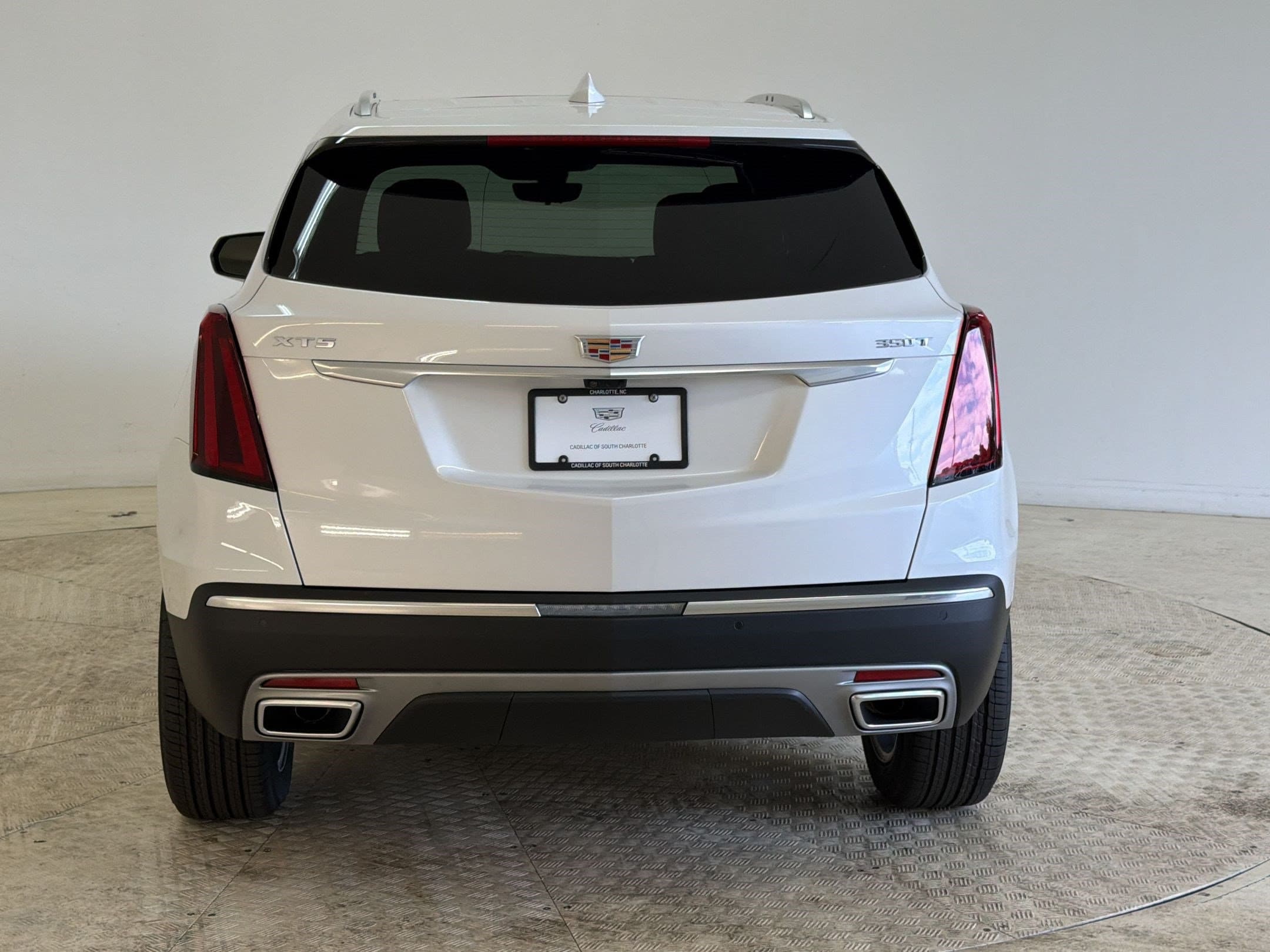2026 Cadillac XT5 Premium Luxury - Photo 10